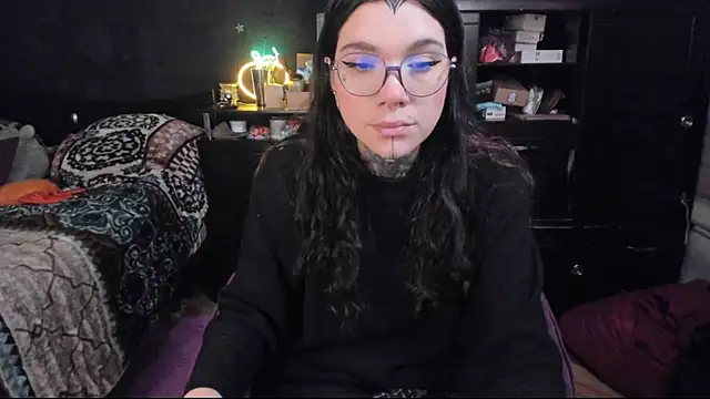 Snapshot of Lilmarieee chatting on 12, 2, 2025 Lilmarieee online show from 12, 2, 2025