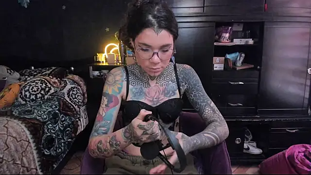 Snapshot of Lilmarieee chatting on 26, 2, 2025 Lilmarieee online show from 26, 2, 2025