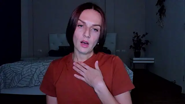 BritneyHall online show from 11, 3, 2025