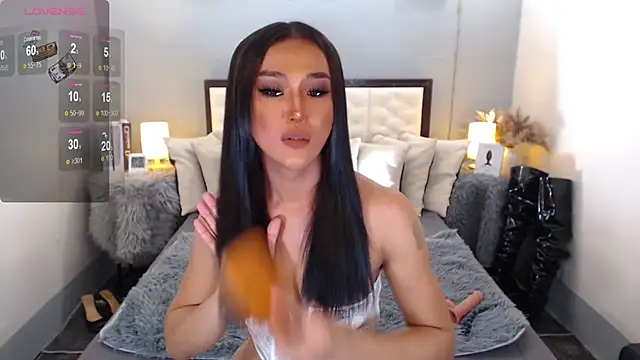 Snapshot of tanGINAmoe chatting on 9, 1, 2025 tanGINAmoe online show from 9, 1, 2025