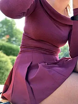 Snapshot of YOUR-KARINA chatting on 14, 9, 2025 YOUR-KARINA online show from 14, 9, 2025