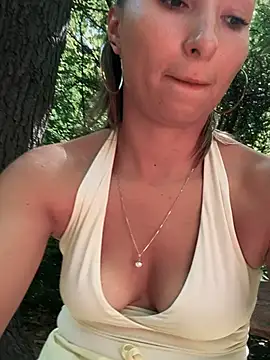 Snapshot of YOUR-KARINA chatting on 2, 8, 2026 YOUR-KARINA online show from 2, 8, 2026