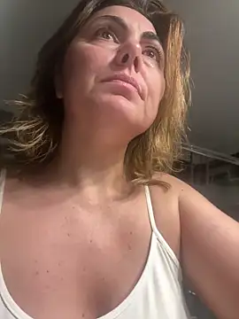 Emma roqueen online show from 28, 5, 2026