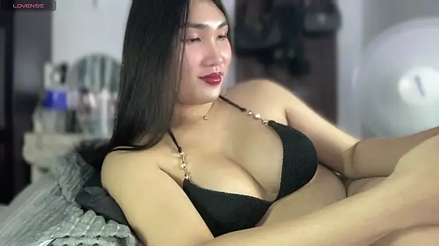 Miss Deliciousness online show from 4, 7, 2026