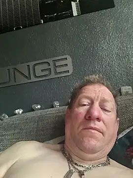 tomtom111111 online show from 4, 11, 2025