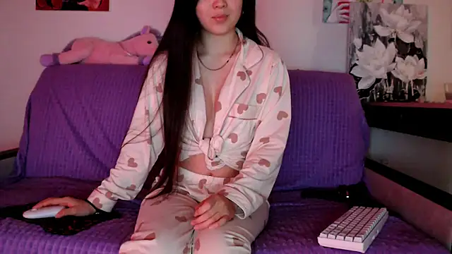 Lili asian online show from 7, 12, 2024