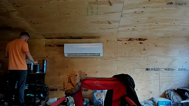 Kenny Kyle online show from 2, 3, 2025