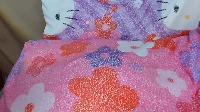 Snapshot of Kelly_Dee102 chatting on 6, 11, 2025 Kelly Dee102 online show from 6, 11, 2025