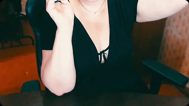 AlisaHot55 online show from 22, 10, 2025