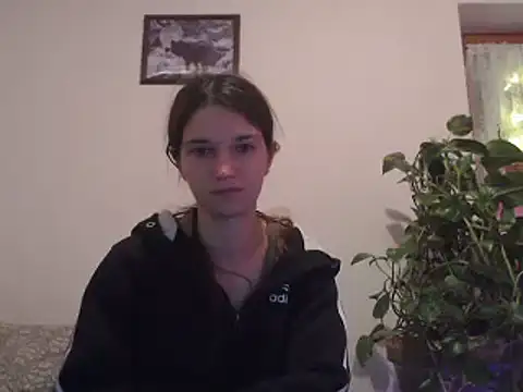 Snapshot of Geile-Luna chatting on 23, 12, 2024 Geile-Luna online show from 23, 12, 2024