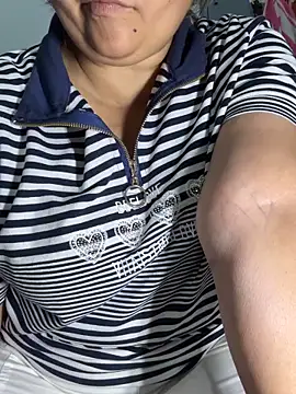 Snapshot of Preet_Kaur_69 chatting on 6, 5, 2026 Preet Kaur 69 online show from 6, 5, 2026