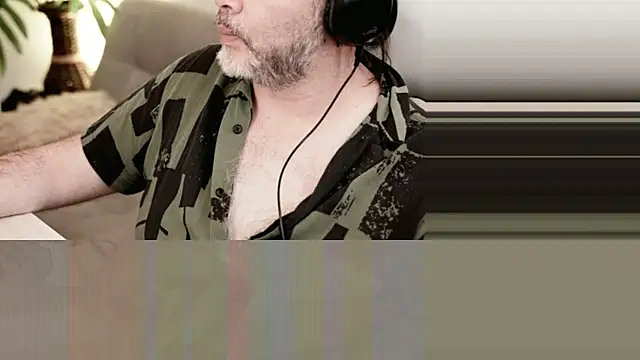 Sanders White online show from 28, 1, 2025