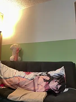 lilly sweett online show from 9, 2, 2026