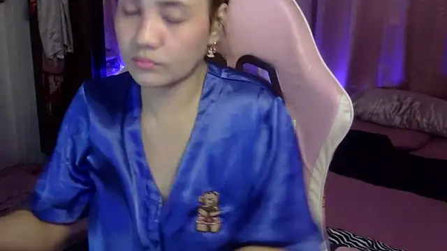 Snapshot of yourbabe_Brielle chatting on 1, 2, 2025 yourbabe Brielle online show from 1, 2, 2025