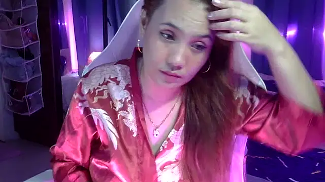 Snapshot of yourbabe_Brielle chatting on 5, 10, 2025 yourbabe Brielle online show from 5, 10, 2025