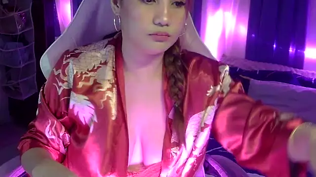 Snapshot of yourbabe_Brielle chatting on 22, 10, 2025 yourbabe Brielle online show from 22, 10, 2025