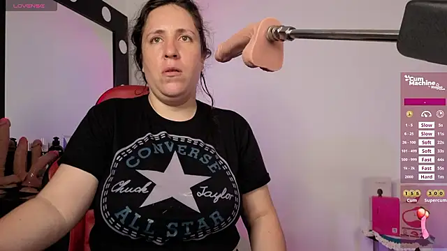 Snapshot of valery_adams1 chatting on 1, 3, 2026 valery adams1 online show from 1, 3, 2026