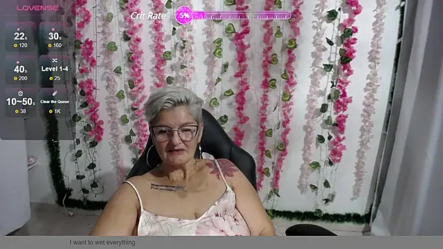 Snapshot of bety-cum2 chatting on 31, 1, 2025 bety-cum2 online show from 31, 1, 2025