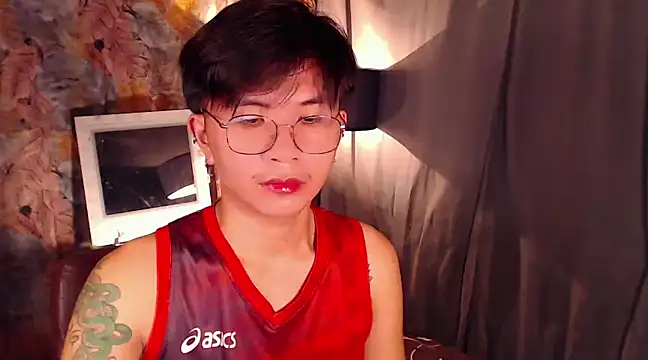 Snapshot of Sexy_Handsome_Drex chatting on 2, 12, 2024 Sexy Handsome Drex online show from 2, 12, 2024