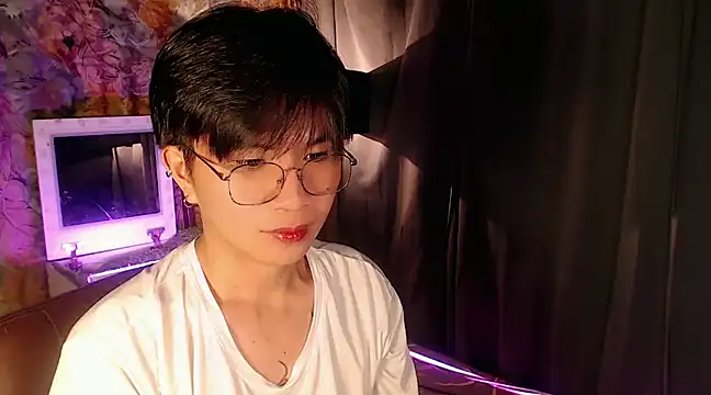 Snapshot of Sexy_Handsome_Drex chatting on 28, 1, 2025 Sexy Handsome Drex online show from 28, 1, 2025