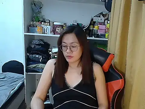 Snapshot of crizzybel chatting on 26, 4, 2026 crizzybel online show from 26, 4, 2026