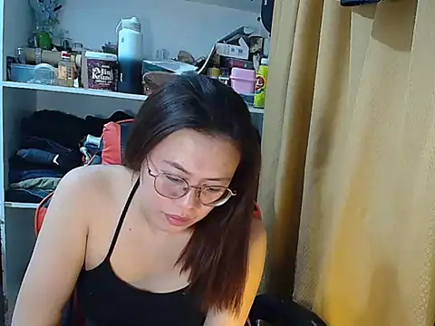 Snapshot of crizzybel chatting on 30, 4, 2026 crizzybel online show from 30, 4, 2026