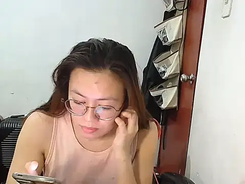 Snapshot of crizzybel chatting on 19, 5, 2026 crizzybel online show from 19, 5, 2026