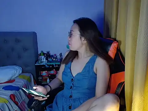 Snapshot of crizzybel chatting on 26, 5, 2026 crizzybel online show from 26, 5, 2026
