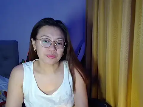 Snapshot of crizzybel chatting on 28, 5, 2026 crizzybel online show from 28, 5, 2026