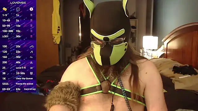 kinkywolf429 online show from 28, 10, 2025