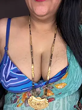 Snapshot of Zoya_Varma004 chatting on 17, 9, 2025 Zoya Varma004 online show from 17, 9, 2025