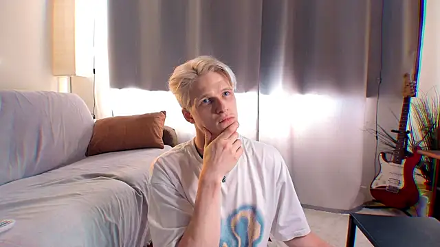 Snapshot of Breston_Sweet chatting on 17, 7, 2026 Breston Sweet online show from 17, 7, 2026
