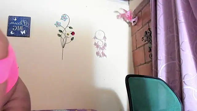 Snapshot of zafiro_sex_ chatting on 11, 3, 2025 zafiro sex online show from 11, 3, 2025