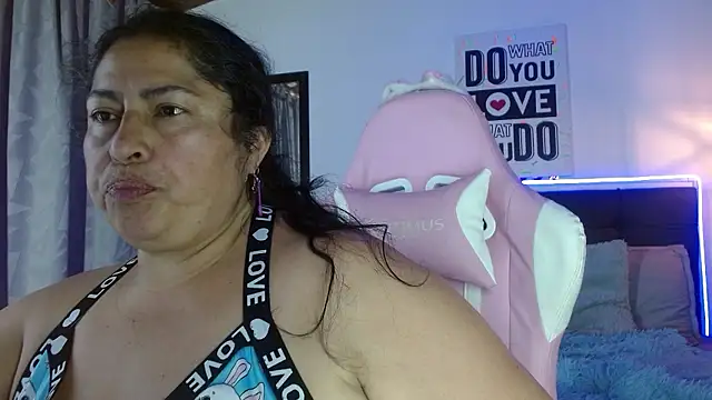 Snapshot of Keyla01_ chatting on 7, 1, 2026 Keyla01 online show from 7, 1, 2026