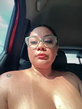 Snapshot of ValeryGrey chatting on 19, 2, 2025 ValeryGrey online show from 19, 2, 2025