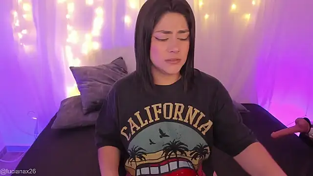 lucy26  online show from 30, 9, 2025