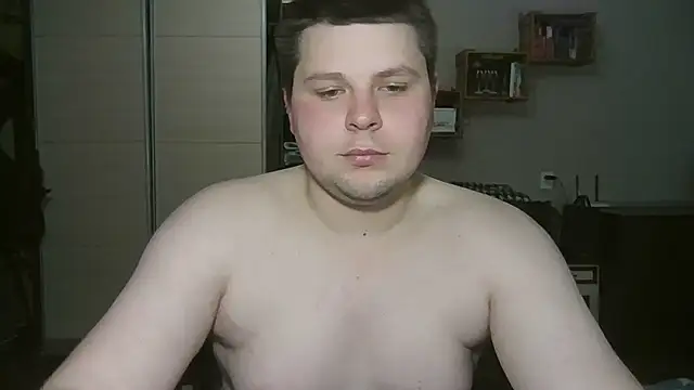 Snapshot of Volshebnik130_ chatting on 4, 3, 2025 Volshebnik130  online show from 4, 3, 2025