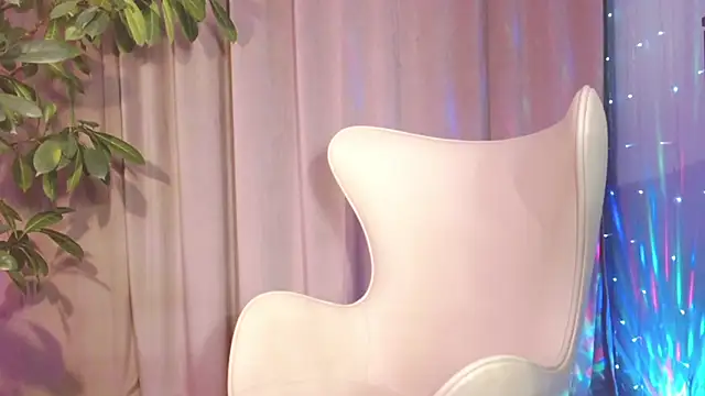 julia renard online show from 16, 2, 2025