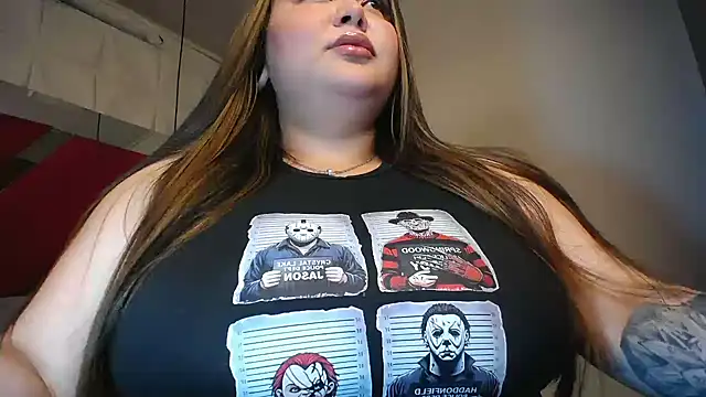 Snapshot of Penelope_Tits chatting on 15, 7, 2026 Penelope Tits online show from 15, 7, 2026