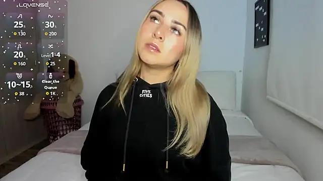 sophi mooreno online show from 10, 9, 2025