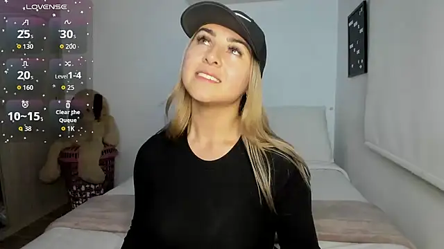 sophi mooreno online show from 30, 9, 2025