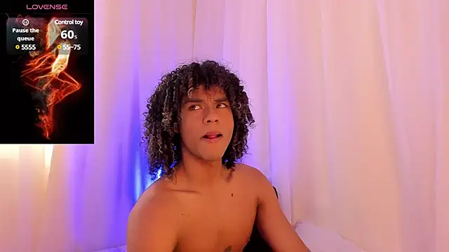 Snapshot of Lucas_eevans chatting on 2, 12, 2024 Lucas eevans online show from 2, 12, 2024