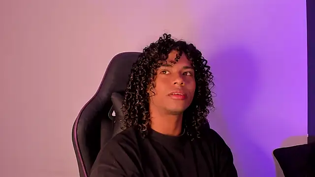 Snapshot of Lucas_eevans chatting on 22, 1, 2025 Lucas eevans online show from 22, 1, 2025