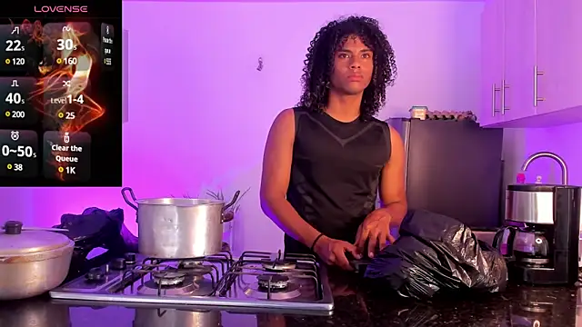 Snapshot of Lucas_eevans chatting on 28, 1, 2025 Lucas eevans online show from 28, 1, 2025