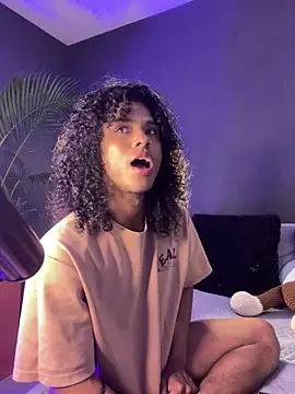 Snapshot of Lucas_eevans chatting on 15, 11, 2025 Lucas eevans online show from 15, 11, 2025