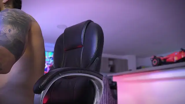 Frank Farrell online show from 18, 10, 2025