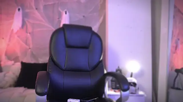 Frank Farrell online show from 1, 11, 2025