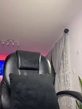 Frank Farrell online show from 5, 2, 2026