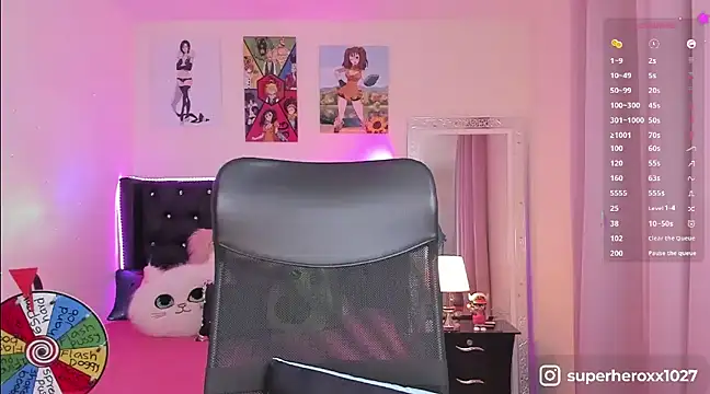 superheroxx online show from 24, 1, 2025