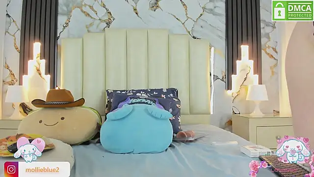 mollieblue69 online show from 5, 3, 2025